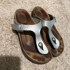 Birkenstock Gizeh sandal